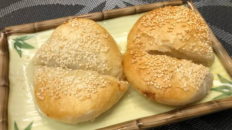 494. Golden Shelled Baked Sweet Cake 蟹殼王